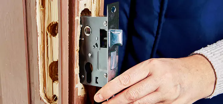 Garage Door Lock Replacement St. Joseph
